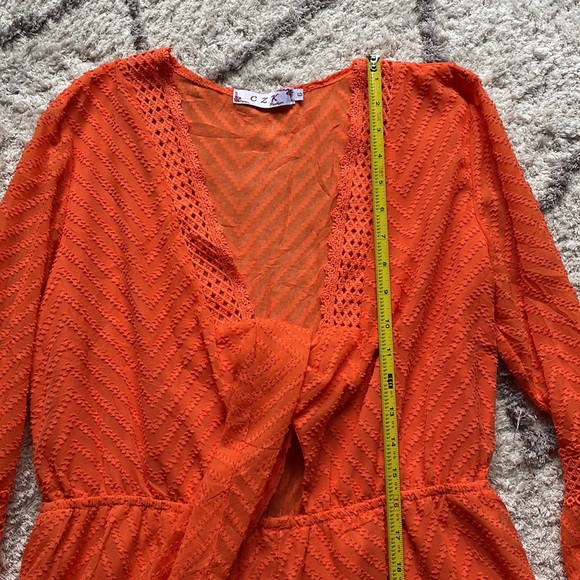 ✨Orange Romper✨ - Picture 6 of 9